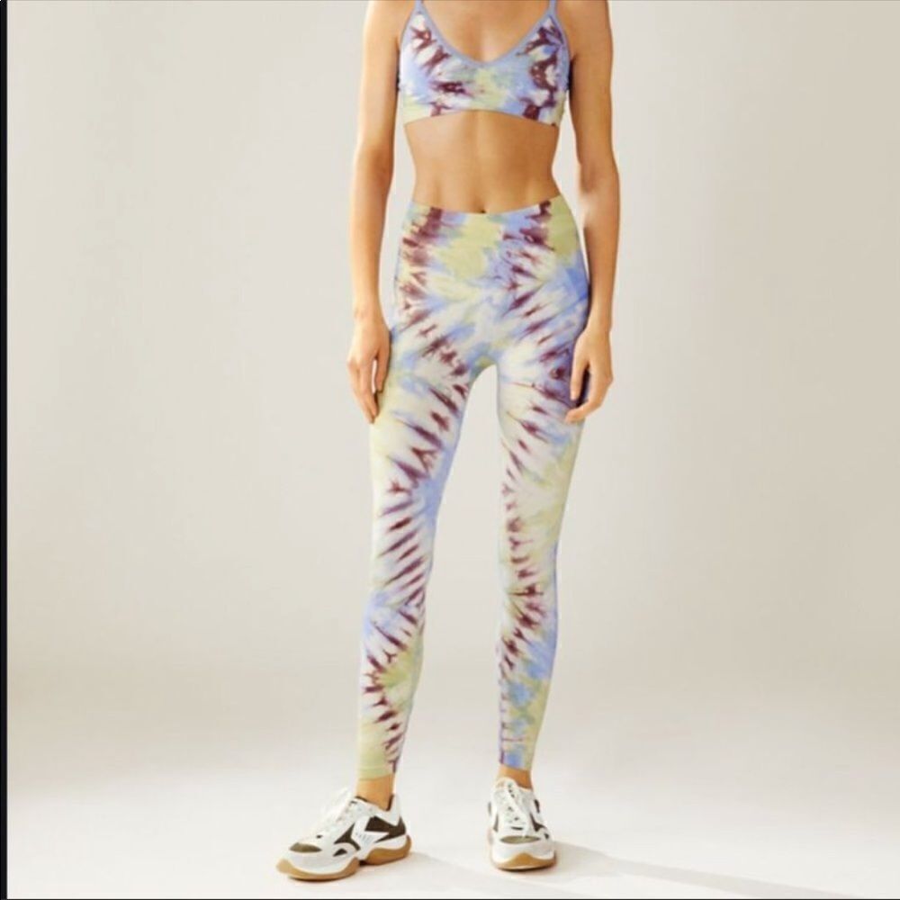 Tory Burch Sport M Tie Dye Seamless Cropped Chevron Leggings